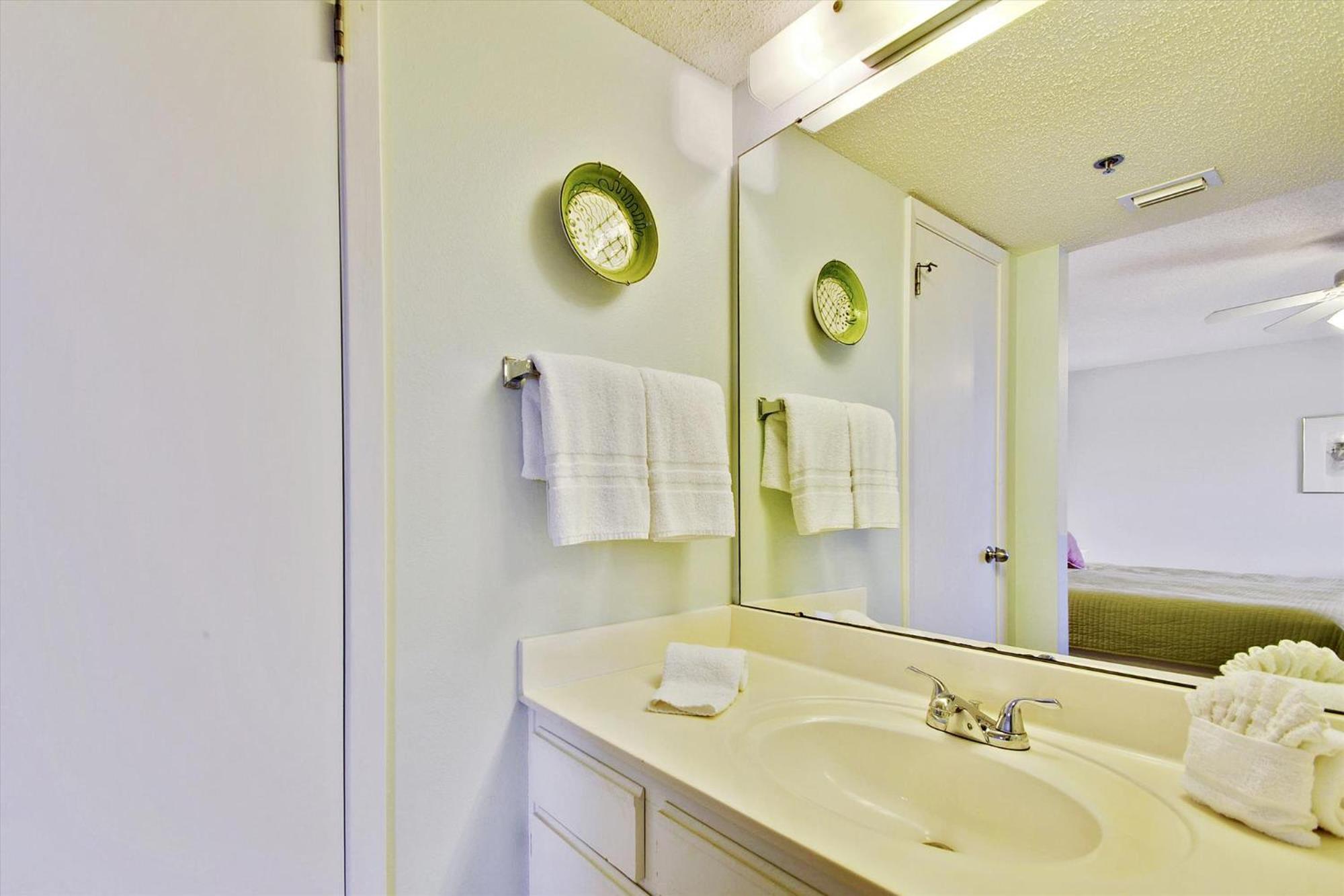 Phoenix 7 Unit 301 Orange Beach Room photo